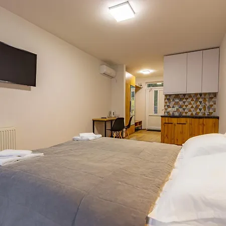 Apartmán Garda - Breakfast Included In The Price Restaurant Free Parking Mountain View Kitchen In The Apartment Separate Entrance
