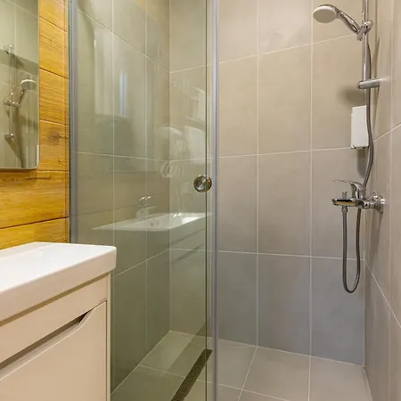 Apartmán Garda - Breakfast Included In The Price Restaurant Free Parking Mountain View Kitchen In The Apartment Separate Entrance Bukoveľ