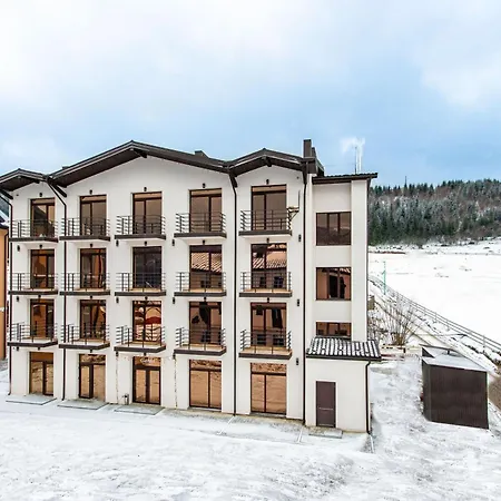 Garda Plus Apartment *