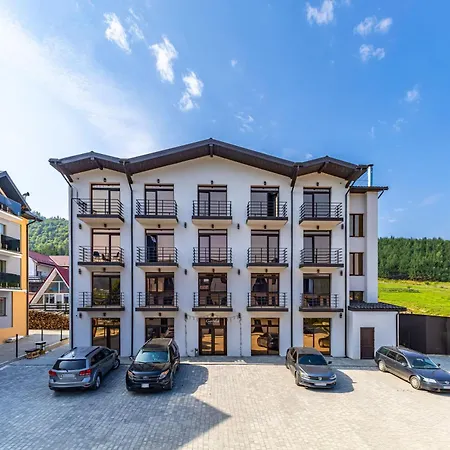 Garda - Breakfast Included In The Price Restaurant Free Parking Mountain View Kitchen In The Apartment Separate Entrance Apartmán Bukoveľ